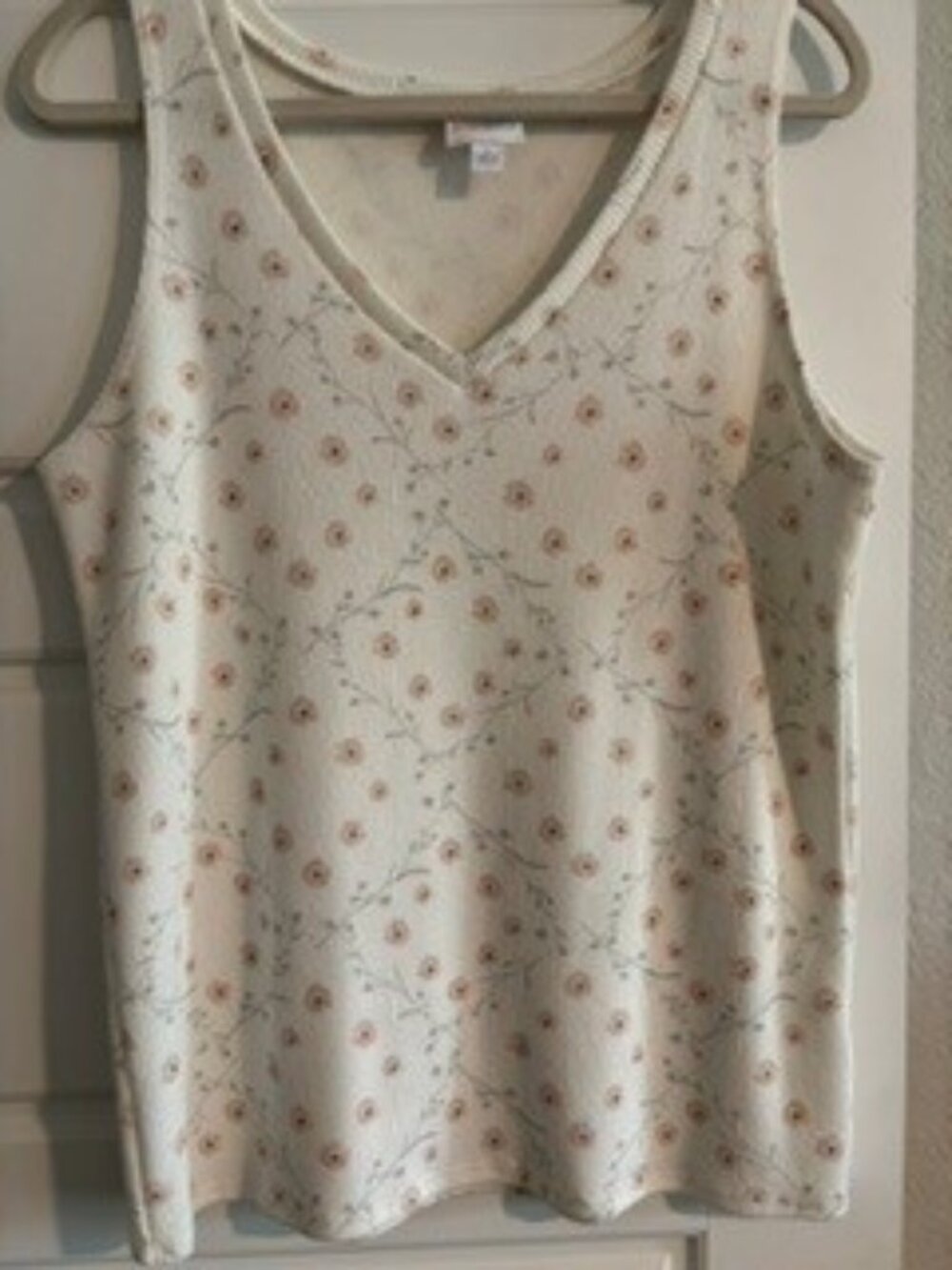LuLaRoe Farrah Sweater Floral V-Neck Tank Top Size Large